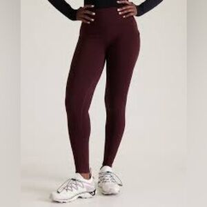 ATHLETA M Altitude Stash Tight in Polartec Power Stretch Spiced Cabernet